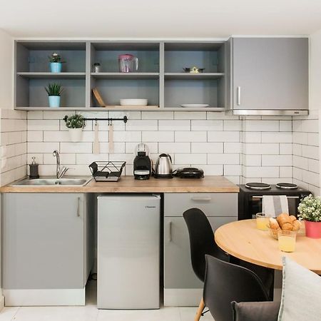 Be Based In This Groovy Loft In The City Center!! Athen Eksteriør billede